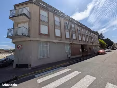 appartement 1 pièce 43 m²