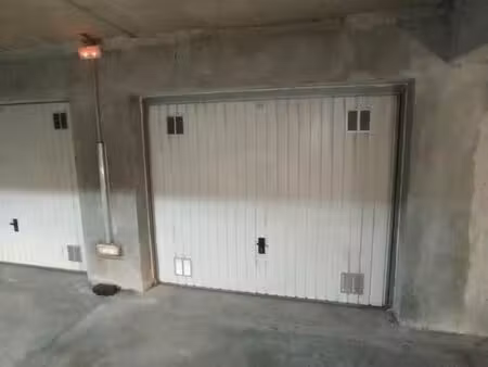 garage à louer