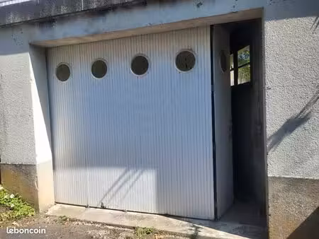 location garage figeac proche centre ville