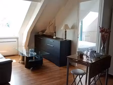 a louer appartement en face la gare  lamballe