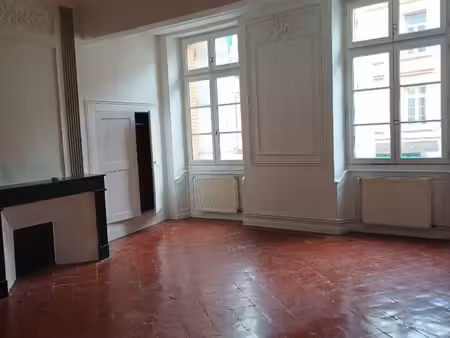 appartement 2 pièces 96 m²