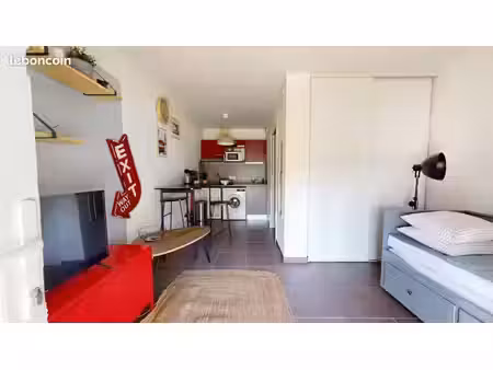 studio 1 pièce 20 m²