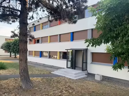 studio avec parking privé proche lycée a. brugière et école d’architecture