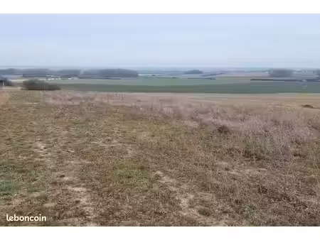 terrain 1 037 m² rethel