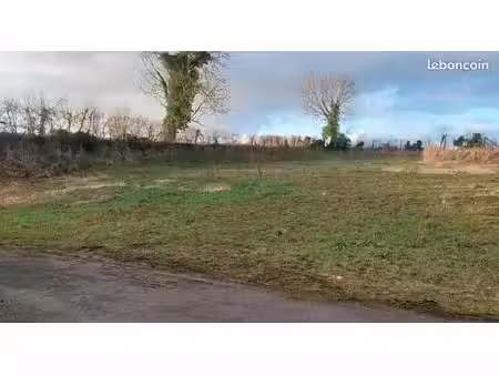 terrain 715 m² rethel