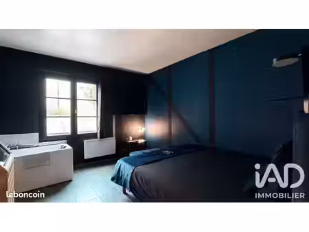 studio 1 pièce 25 m²