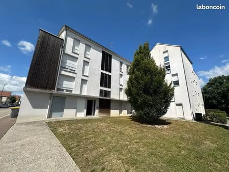 appartement 4 pièces 84 m²