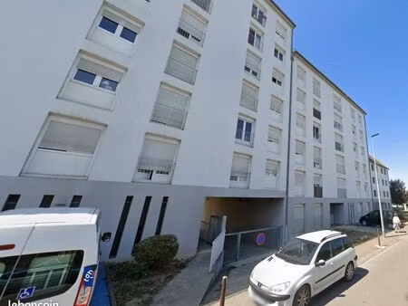 appartement 2 pièces 57 m²