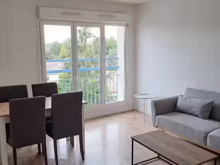 appartement t3 meublé 61m²