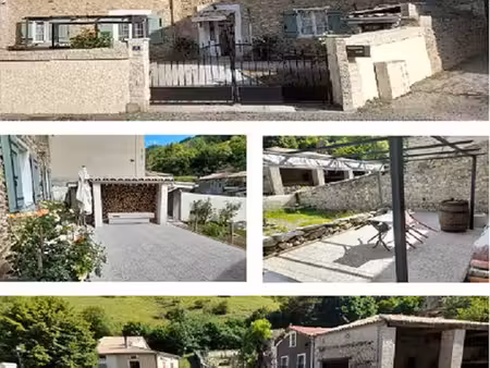 maison ancienne renovee situee en haute vallee de l'aude