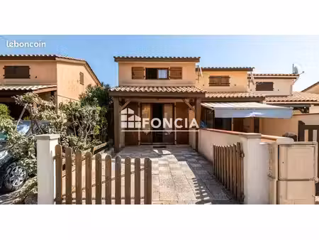 ? maison t3 bis – le grazel  à deux pas de la plage