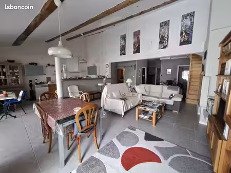 maison 4 pièces 152 m²
