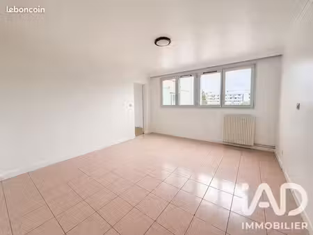 appartement 4 pièces 80 m²