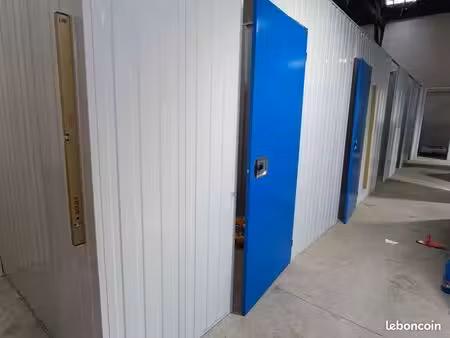 garage/box 4 m² aubervilliers