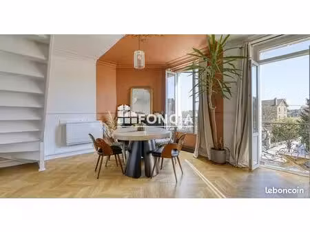 charme de l'ancien et elegance intemporelle pour ce magnifique duplex