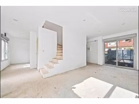 maison 7 pièces 150 m²