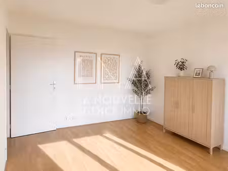 studio 1 pièce 25 m²