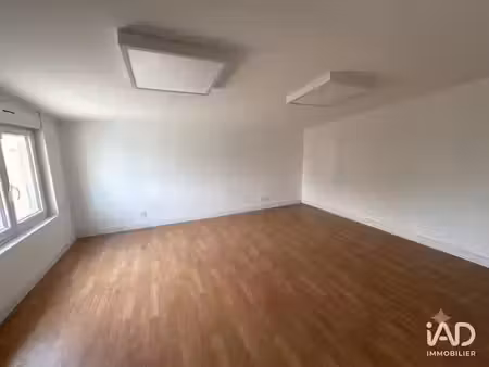 location locaux professionnels 0 pièces 80 m² à la chevallerais (44810)  558 €