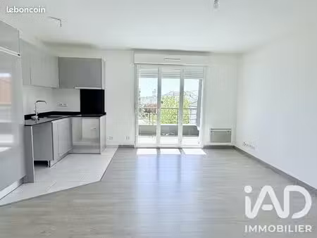 appartement 3 pièces 55 m²