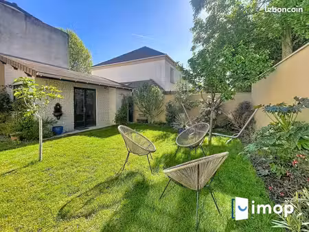 pavillon 5 pièces 138 m²