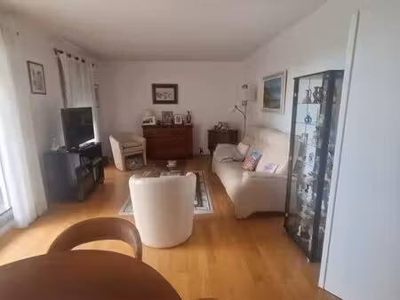 appartement f2 dans residence seniors