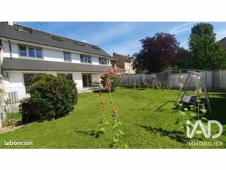 maison familiale 9 pièces 252 m²