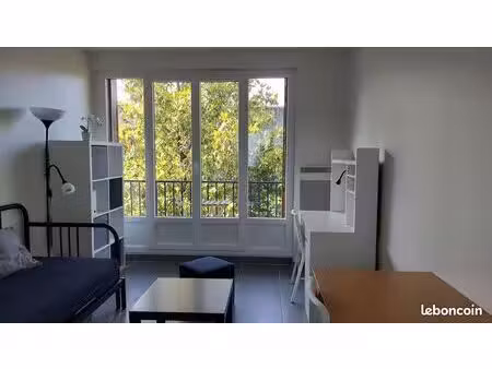 studio meublé 18 m² avec parking et balcon  à louer à partir du 5 septembre 2026