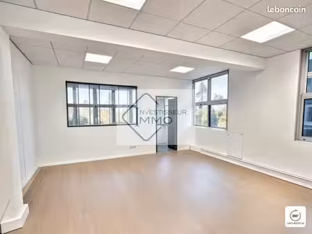 bureau 50 m²