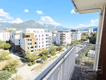 annecy - t2 quartier piscine/patinoire