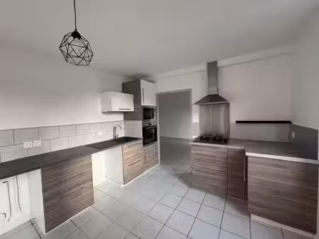 appartement 100 m2 viriville