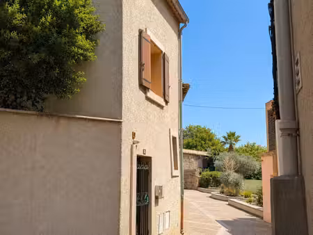 demeure de caractère au cœur de lézignan-corbières avec patio privatif – 217 m² habitables