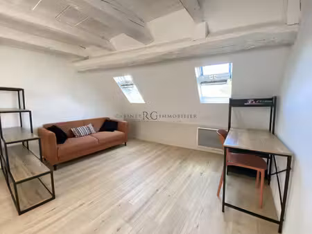 metz centre – superbe studio en duplex meublé refait à neuf