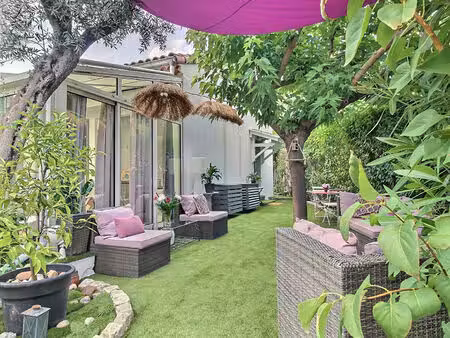 maison 3 pièces à louer à villeneuve-lès-avignon - rare sur le marché !
