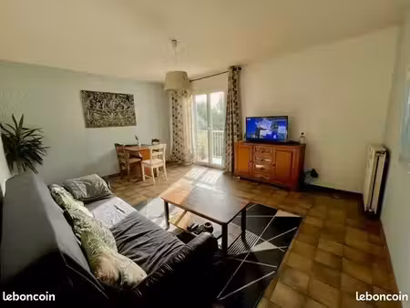 vente f3 bastia sud avec balcon  cave et place de parking