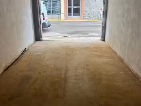 garage secteur salines