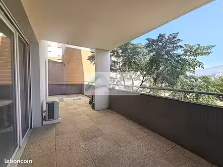 appartement 4 pièces 79 m²