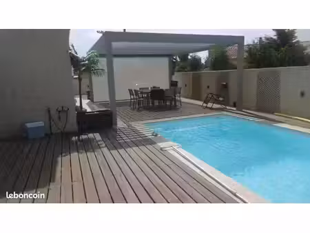 maison avec piscine