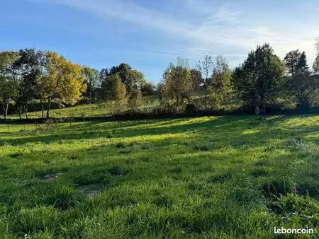 terrain à bâtir de 1177 m² à moyrazes