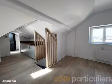 studio 1 pièce 30 m²