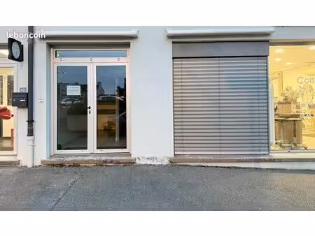 local commercial 44 m²