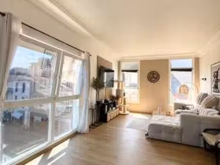 vente appartement 4 pièces à landerneau (29800) : à vendre 4 pièces / 100m² landerneau