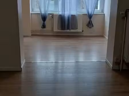 bel appartement au rez de chaussée