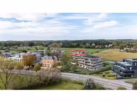 penthouse met 2 slaapkamers en riant terras te loppem