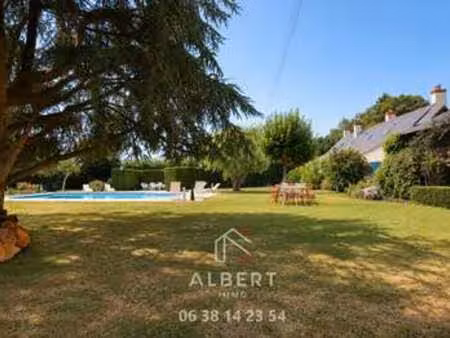 vente demeure d'exception piscine à gennes-val-de-loire (49350) : à vendre piscine / 200m²