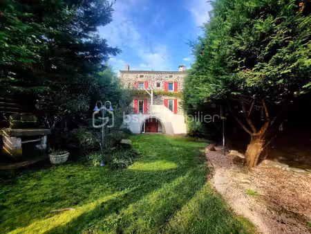 maison de 243 m² à privas