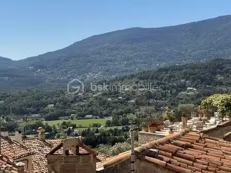 immeuble de 68 80 m² à fayence
