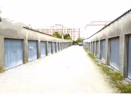 parking à louer