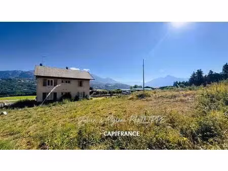 terrain constructible viabilisé à vendre