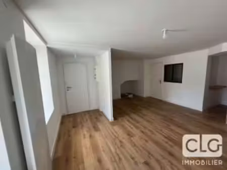 location appartement t1 à elliant (29370) : à louer t1 / 33m² elliant