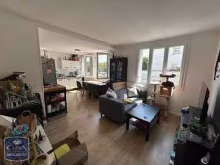 location appartement 2 pièces à nantes (44000) : à louer 2 pièces / 53m² nantes